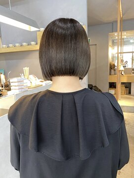 ミー(mii) 【mii】ミニボブ/アッシュブラウン/ブリーチなし