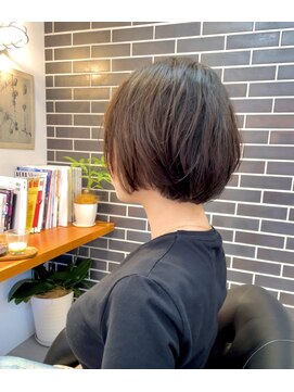 シン バイ リッカ(SHIN by Ricca) ニュアンスショートボブ