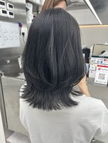 ビューナゴヤ 名駅(VIEW NAGOYA)&nbsp;レイヤーカット/外ハネレイヤー/くびれヘア/外ハネ