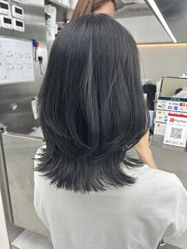 ビューナゴヤ 名駅(VIEW NAGOYA) レイヤーカット/外ハネレイヤー/くびれヘア/外ハネ