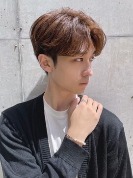 ロンドガルマン 名古屋(Lond GULLMAN) 【Lond GULLMANおとは】メンズ　眉毛　カット