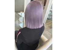 ホワイト(WHITE)