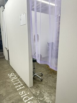 アイボリー(ivory)の写真/《Private time》自分だけの癒し時間。周りを気にせず髪のお悩みもお喋りも、何でもお話下さい。［札幌駅］
