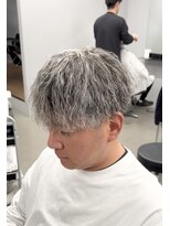 フライ 東通り店(Frei) ホワイトメッシュパーマ 白髪ぼかし