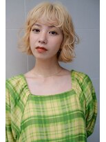 レジュアル(RESSUAL) ホワイトブロンド ケアブリーチ ボブ