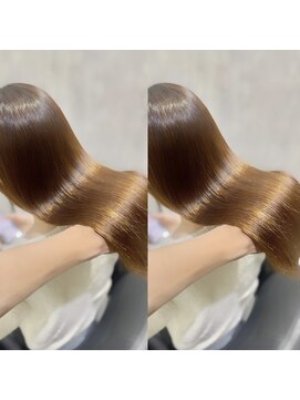 ジーナ 博多(Zina) 乾かしただけ/縮毛矯正/髪質改善/艶/博多美容室【杉野】