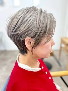 ビューティービースト 豊見城店(beauty:beast) 大人グレイヘア×ショート