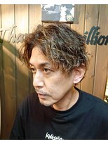 サンフラット(Sun Flat)&nbsp;ハイライト×ミディアムパーマ