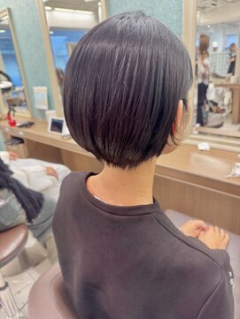アッシュ 下北沢店(Ash) 黒髪でも大人かわいいショートボブ