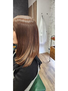 カルムヘアー(Calme hair) 冬でもあ軽めベージュカラー