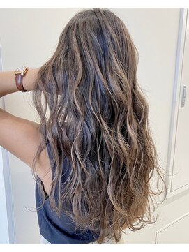 イース バイ アンブルリュクス 北千住(Ease by amble luxe) 前髪イメチェンイヤリングカラーラベンダーカラー