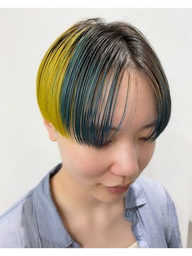 レコ 渋谷(LECO) ターコイズとイエローの相性が良いことが判明しました