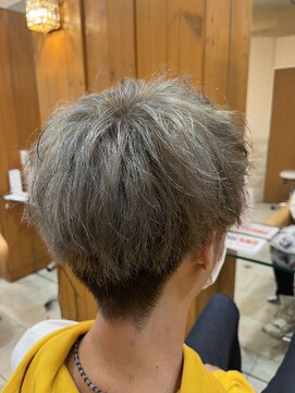 ヘアーアンドメイク エクリ 不動前店(Hair&Make equri) 【目黒不動前】メンズハイトーン・メンズマッシュ