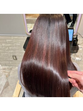 ネオリーブエクラ 上野御徒町店(Neolive eclat) シルクストレート3Dハイライトブリーチ矯正美髪艶髪髪質改善