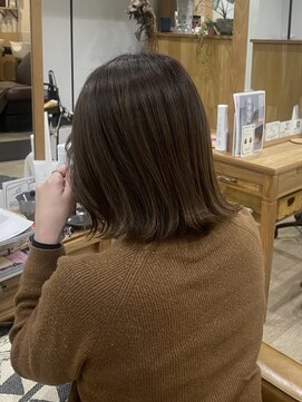 メアリー バイ メリー(marry by merry) 【立町メアリーバイメリー】☆くすみブラウン×外ハネボブ☆