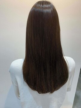 アトリア 横浜(Atria) 艶髪ロングストレート