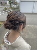 シニヨンヘアー