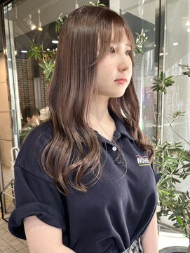 ヘアーアンドメイク ビス(HAIR&MAKE bis) 紫の色落ちから柔らかグレージュ！【黒田あさみ】