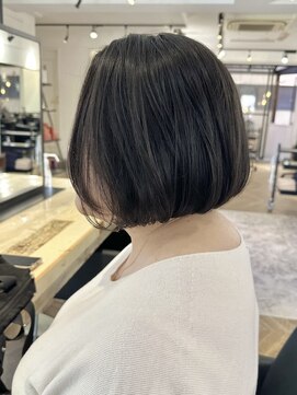 ファイブシーン アオヤマ(5SCENE AOYAMA) 切りっぱなしボブミニボブパーマくびれボブ外ハネボブブリーチ
