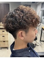 フイ 新宿3丁目(Hui)&nbsp;ハイトーンカラー/マッシュパーマ/アースカラー/men's/