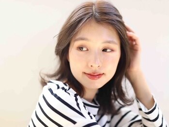 カナージュ(Canage)の写真/大人女性のためのグレイカラー。ツヤ感、透明感、柔らかさをあなたに。