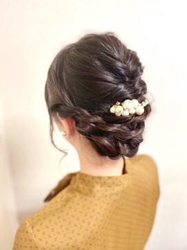 コワフュール ル ボア(Coiffure le bois) お呼ばれパーティーヘア