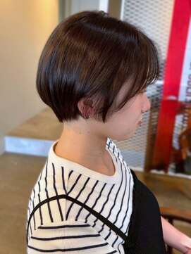 ヒース 姪浜(Heath) ショートボブ ベージュカラー 透明感カラー 顔周りカット 20代