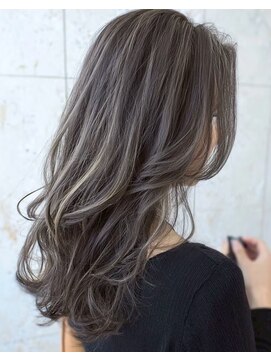 ハーツ(Heart's) ロング×アッシュハイライトカラー