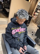 ルースト 渋谷店(ROOST)&nbsp;MEN’S HAIR/波巻ツイストスパイラル/フェザーパーマ/眉毛/渋谷