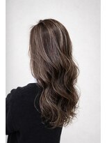 ウル(ulu)&nbsp;ハイライト　白髪ボカシハイライト　透明感カラー　名東区