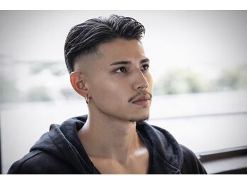 ジ オブスキュア(THE OBSCURE)の写真/髪のクセや毛流れを見極め、丁寧なカットで再現性の高いスタイルに。毎日のスタイリングも簡単に。