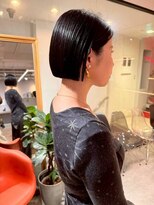 シーン バイ ラッド(SCENE by RAD)&nbsp;レイヤードで魅せる自然なショートボブヘア小顔盛り大人可愛い