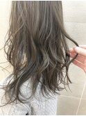 シークレットハイライト×グレージュ【渡辺俊弥】