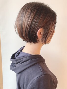 ステアケース 武蔵小杉店(stair:case) 大人かわいい耳かけ丸みショートボブ20代30代40代前髪なし
