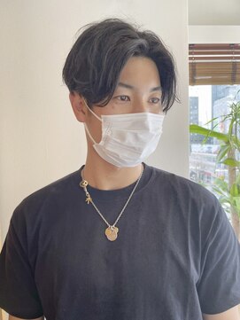 メンズヘアトーキョー(MEN'S HAIR TOKYO) センターパート/パーマ/外ハネ