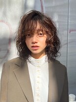 トゥコ(tuco) ミディアムパーマ　スパイラルパーマ　ブラウンヘアー