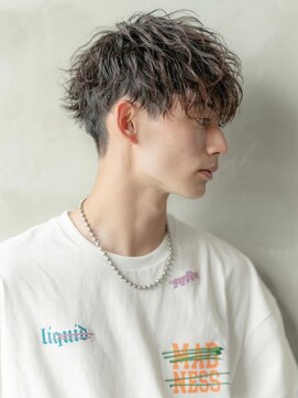 ハバナ 新宿(HAVANA) 波打ちスパイラル×前下がりマッシュ×束間ショート