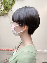 メイクス 表参道(MAKE'S omotesando)&nbsp;首がきれいに長く見えるショートヘア