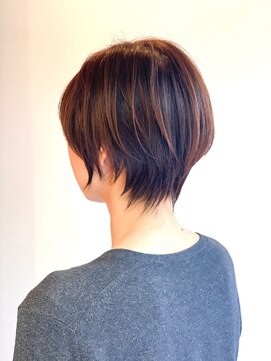 髪庵ゆかし スタイリング楽ちんショート