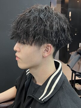 エレマルヤマ(ele maruyama) 強めツイスパ／マッシュ_上原子