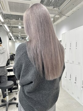 ロイオブジゼル(roi of GiseL) ホワイトベージュ