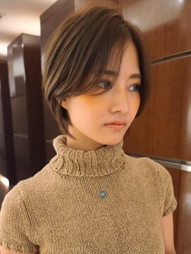 ビュートリアム 青山(BEAUTRIUM) ショートボブ小顔カット大人ヘア髪質改善30代40代50代表参道青山