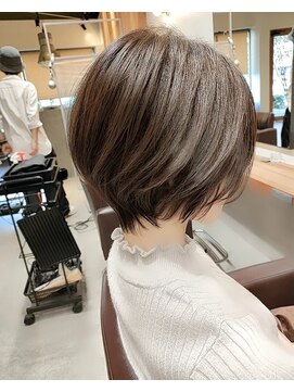 ヘアーズクリッツア(HAIR'S CKRIZIA) ショートボブ