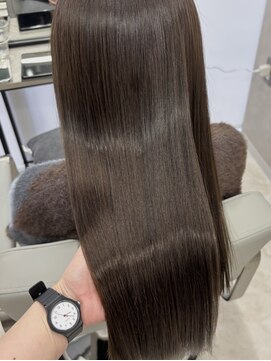 ロウ 札幌(ROW) 黒髪/髪質改善特化型サロン/髪質改善トリートメント/縮毛矯正