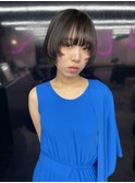 ミニボブ/フェイスレイヤー/オン眉/ワイドバング/グレージュ