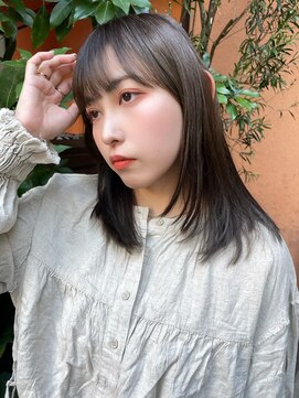 ジーナ 福岡天神(Zina) ミディアムヘア/暗めカラー/デザインカラー/髪質改善