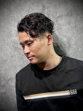 ヴェル ダンディ(Vel Dandi) スパイラルパーマ