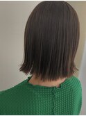 肩上ボブ　オリーブブラウン