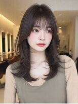 ケシキ 表参道 原宿(kesiki.)&nbsp;ミディアムレイヤー顔周りカットハッシュカットワンホンレイヤー