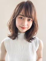 ボブルフ大人かわいいピンクベージュ薄めバングくびれモテ髪